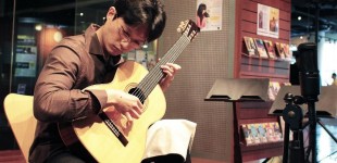 dedrick at the durian002